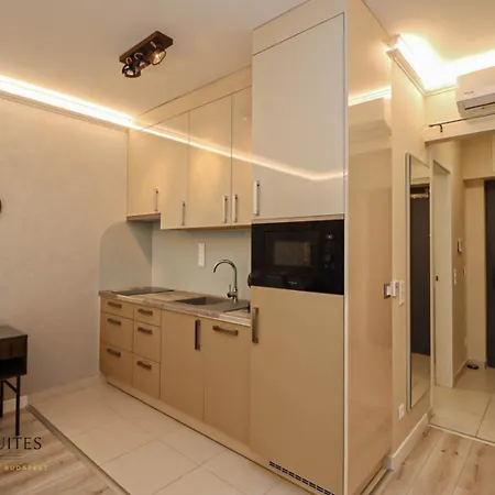 Grand Promenade Apartment