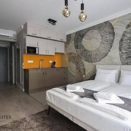 Grand Promenade Apartment