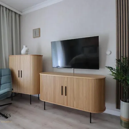 Grand Promenade Apartment
