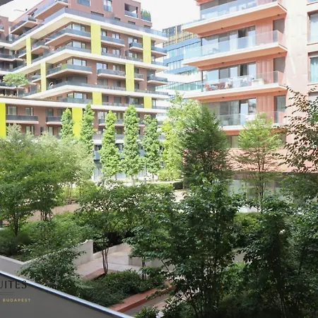 Grand Promenade Apartmán *